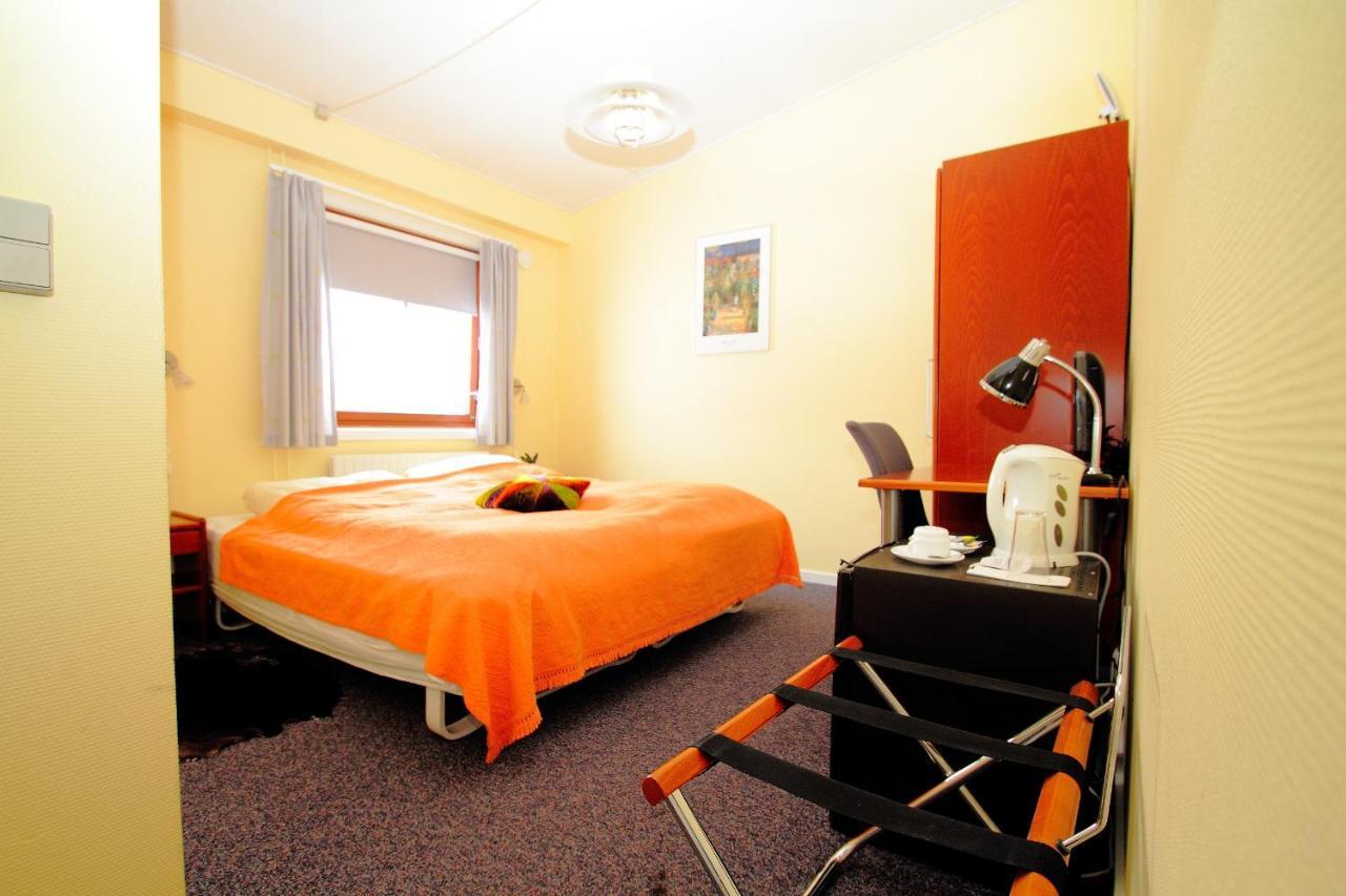Igdlo Guesthouse Narsaq Екстер'єр фото